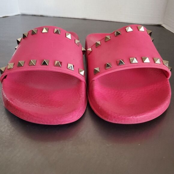 Valentino Garavani Rockstud Pool Slide Sandals Fuschia Pink Gold Stud 39 US 9 - Picture 2 of 13